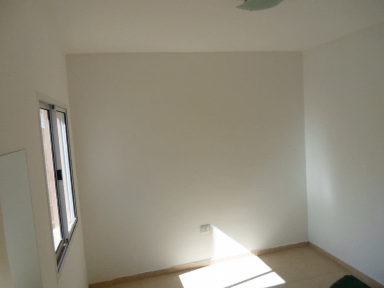 SE ALQUILA CASA EN BARRIO BELGRANO