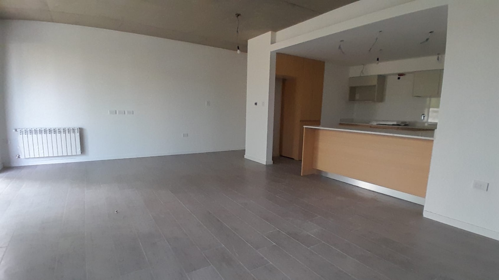 SE ALQUILA EXCELENTE DPTO DE 2 DORM CON COCHERA