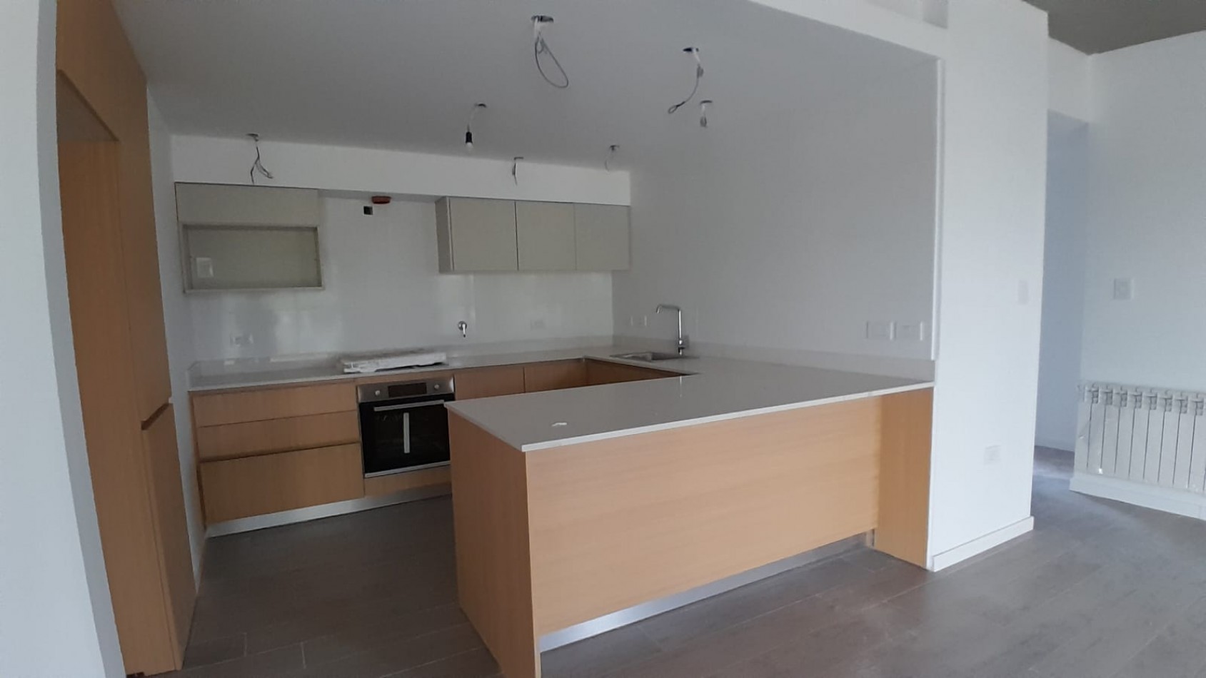 SE ALQUILA EXCELENTE DPTO DE 2 DORM CON COCHERA