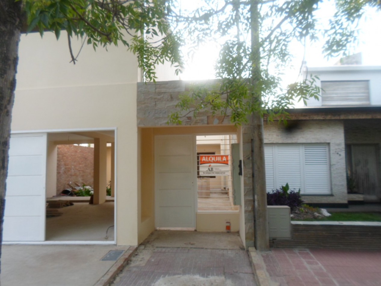 SE ALQUILA DPTO 1 DORM EN PLANTA ALTA
