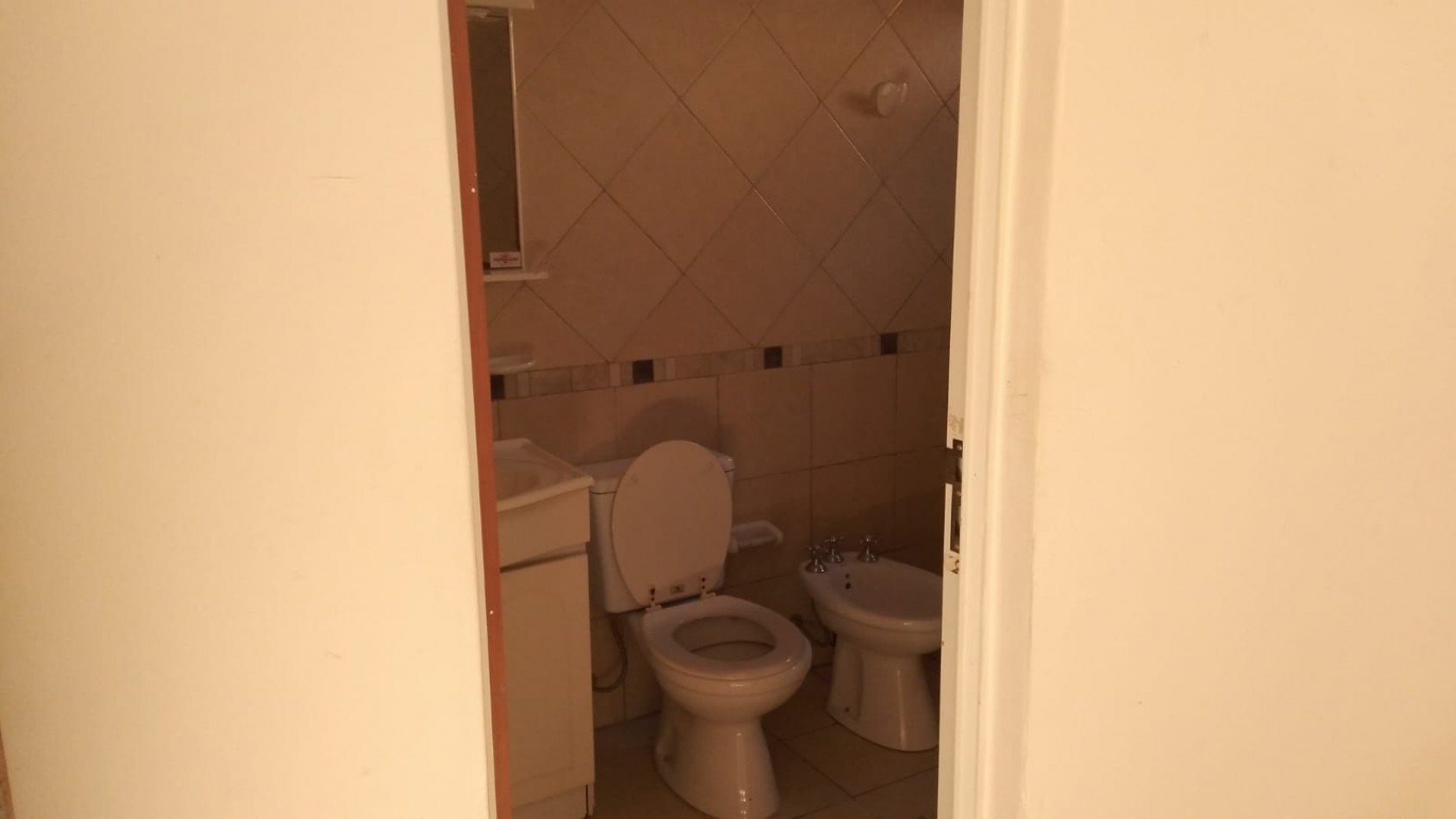 SE ALQUILA DPTO 1 DORMITORIO CENTRICO INTERNO