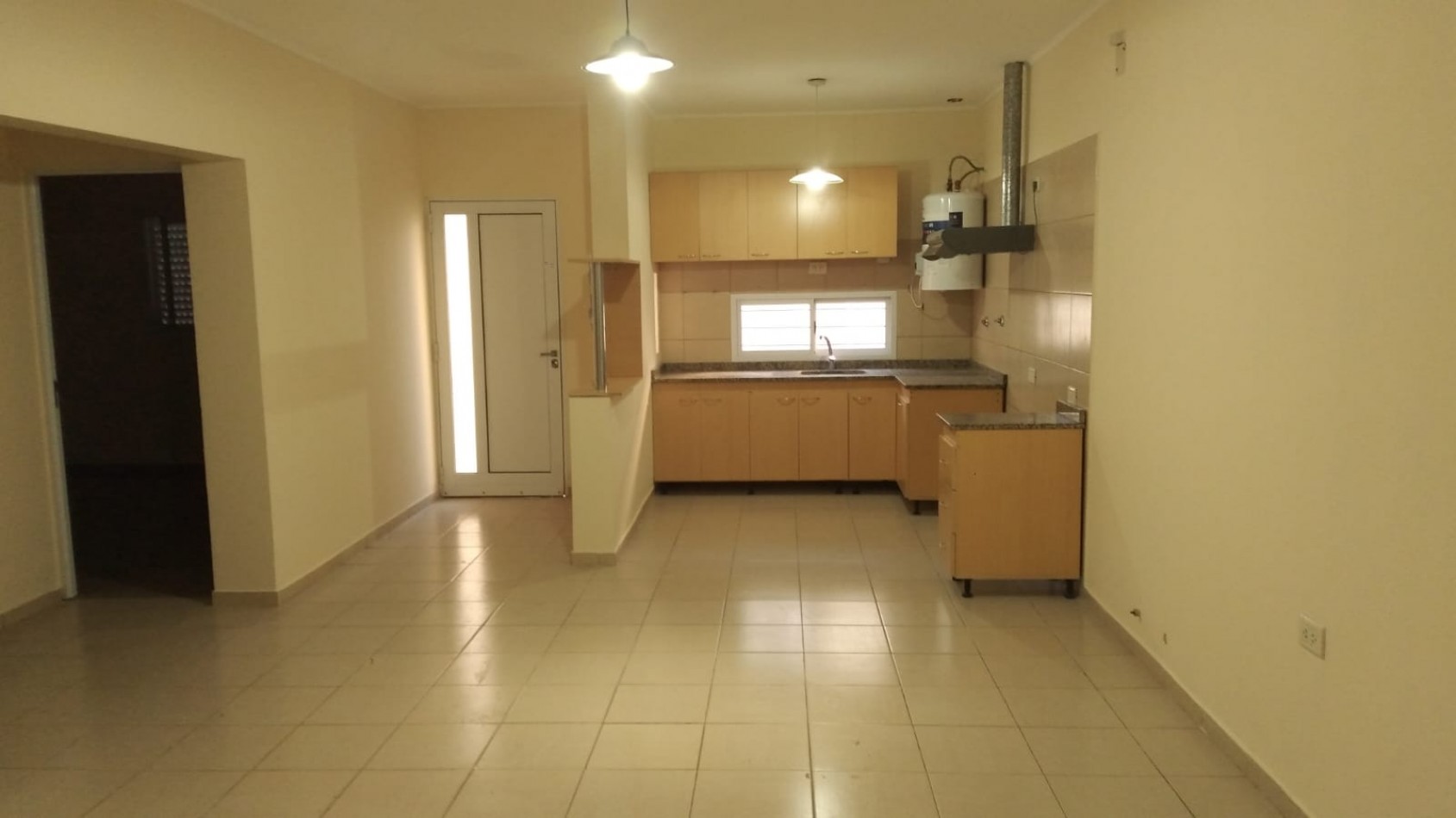 SE ALQUILA DPTO 2 DORM EN B° EL BOSQUE
