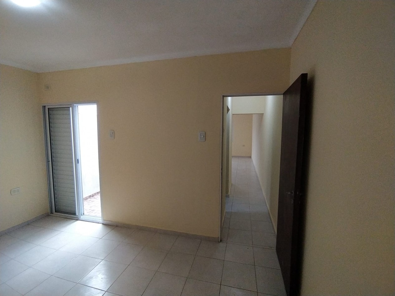 SE ALQUILA DPTO 1 DORM EN B° 9 DE JULIO