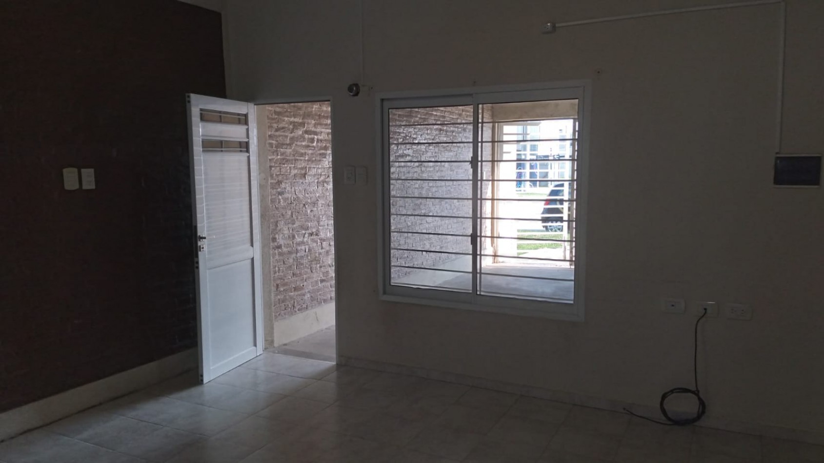 SE ALQUILA CASA PH EN BARRIO LOS ARCES