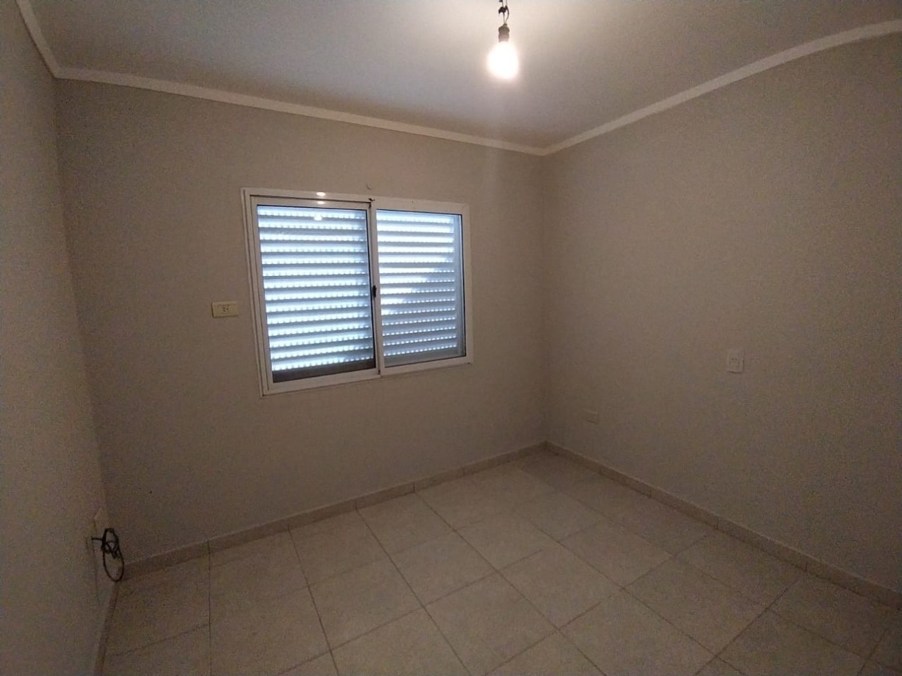 SE ALQUILA CASA DE 3 DORMITORIOS