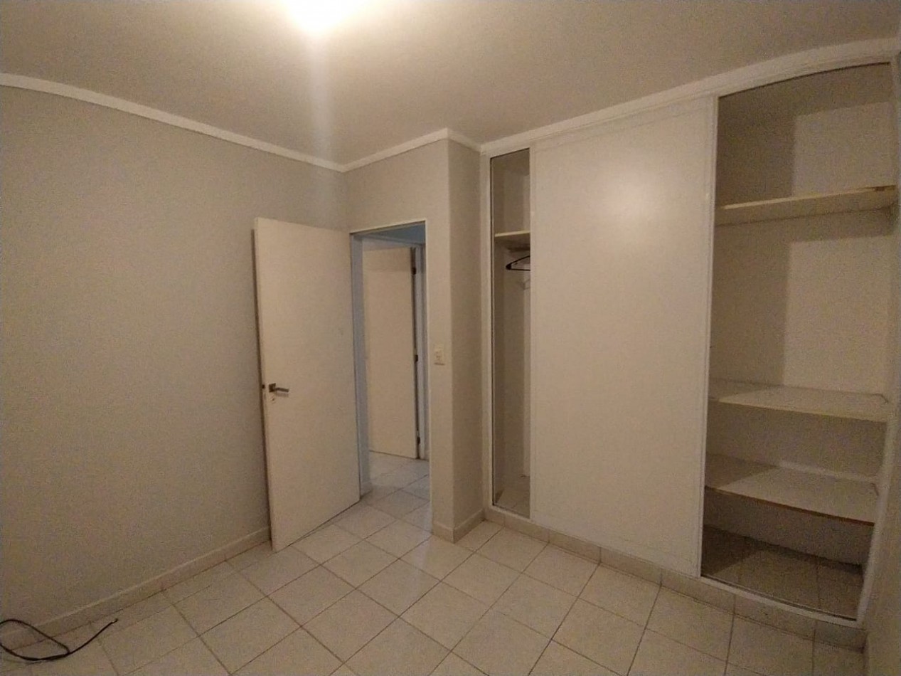 SE ALQUILA CASA DE 3 DORMITORIOS
