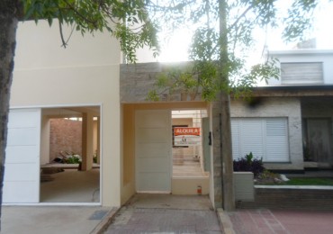 SE ALQUILA DPTO 1 DORM EN PLANTA ALTA