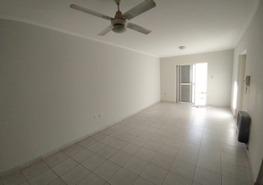 SE ALQUILA EXCELENTE DPTO 2 DORM