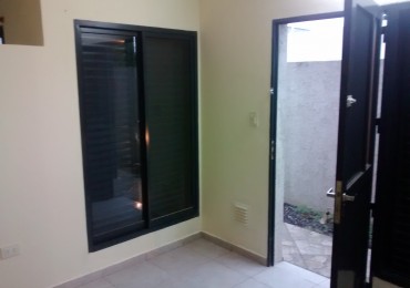 SE ALQUILA DEPARTAMENTO EN RAFAELA, BARRIO PIZZURNO